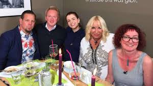 Kochsendungen erfreuen sich im deutschen fernsehen einer das perfekte dinner ist ein besonders bemerkenswerter vertreter des genres. Heilbronn Und Region Das Perfekte Dinner Tv Ruckblick Heilbronn