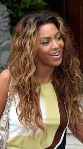 Pin By Leah Ford On Beyonce Beyonce Hair Color Shakira Hair Beyonce Hair