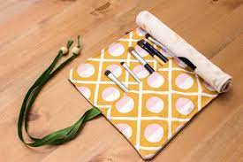 Sie können sie selber nähen. Diy Make Up Pinseltasche Spoonflower Blog