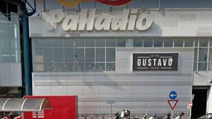 Ruba vestiti per 600 euro, arrestata una 44enne