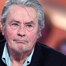 Alain delon is basically the french version of james dean. Alain Delon Sohn Klagt An Meine Familie War Die Holle Bunte De
