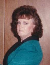 Linda Tart's Instagram, Twitter & Facebook