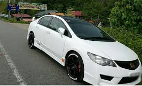 Epa guidelines for vehicle size class stipulate a car having combined passenger and cargo room of 110 to 119.9 cubic feet (3,110. Honda Civic Fd 2 0