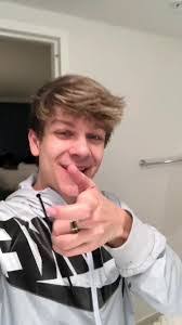 Nathan Graff's Instagram, Twitter & Facebook