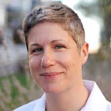 Olivia Fischer's Instagram, Twitter & Facebook