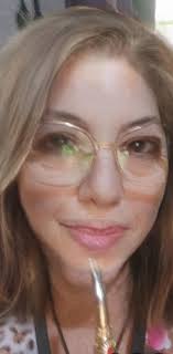 Vintage lens focus gear tightening up in cold weather?