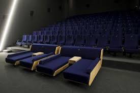 Situé dans le centre commercial belle épine à thiais, le cinéma pathé belle épine vous accueille 365 jours par an pour vivre vos émotions intensément ! Pathe Gaumont Belle Epine Programme