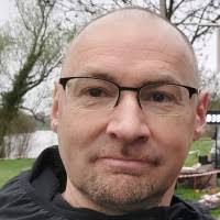 40+ "Adrian Kaiser" profiles