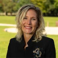 Isabelle Rich's Instagram, Twitter & Facebook