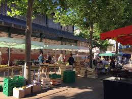 Abritel y dispose d'un parc de 3 796 locations saisonnières pour vos séjours. Port Du Masque Obligatoire Sur Les Marches De Plein Air Saint Jean De Luz