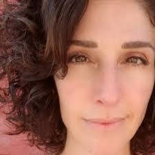 Laura Kaiser's Instagram, Twitter & Facebook