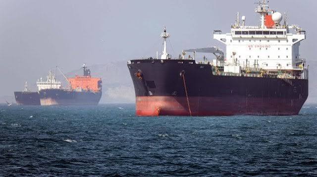 Détroit d'Ormuz: la trêve entre les États-Unis et l'Iran vacille, les flux  pétroliers sous pression | L'Echo