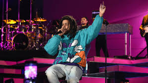 A m a r i 3. J Cole Shares Release Date And Cover Art For New Album The Off Season Complex