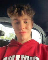 Good morning, I will be moving to Dorking next Friday into South street. I  am looking for 2 young men that would like to earn some holiday money. It  will be from