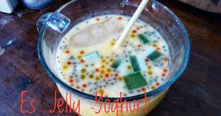 Kamu bisa berkreasi dengan jelly melalui beberapa resep di bawah ini. 35 Resep Es Jelly Yoghurt Enak Dan Sederhana Ala Rumahan Cookpad