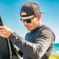 Mark Healey (@healeysurf)