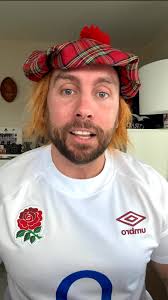 Bulls player knocks himself out! 💥🤦🏻