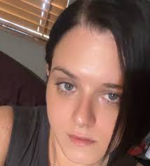 Tryna sharpen my photographic chops. What're everybodys fave MCs lookin  like?