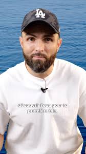 Comment apprendre à son chien à aller dans l’eau ?, Tous nos tips pour un  été au top et sans tracas sont dans notre Guide de l’été 2025, 100%  gratuit, et téléchargeable dès maintenant sur ...