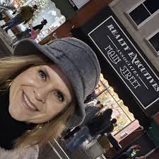 Lynn Patterson, Realty Executives Associates Main Street 423.836.9494