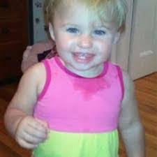 Ayla Bell's Instagram, Twitter & Facebook