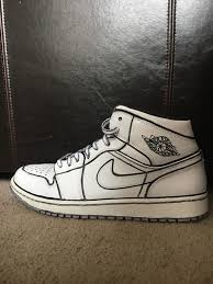 Custom reverse cartoon jordan 1!! Cartoon Air Jordan 1 S Etsy