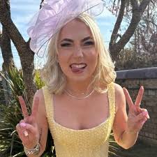 Eva McCallum (@eva.mccallum6)