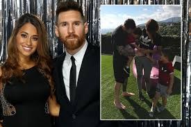 While messi was traveling to barcelona, antonella got the opportunity to meet another man. Lionel Messi S Wife Reveals The Sex Of Their Unborn Child As Couple Get Ready To Welcome Latest Addition Mirror Online