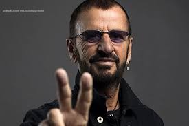 Es war das erste mal, dass die beatles eine single zeitgleich mit dem album veröffentlichten, aus dem sie ausgekoppelt wurde. Ringo Starr And His All Starr Band Stadt Zwickau