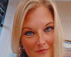 Verna Rivera's Instagram, Twitter & Facebook