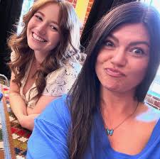 𝗔 𝗟 𝗬 𝗦 𝗦 𝗔 𝗣 𝗔 𝗥 𝗞 𝗘 𝗥