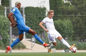Fii la curent cu cele mai noi știri din fotbal. B9uo2stfwjdkqm