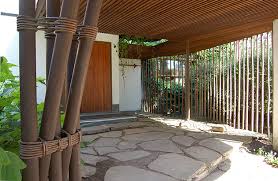 The villa mairea was built betweeen 1938 and 1939 and represents an exquisite mix of art and modernist architecture with finnish and japanese influences. Villa Maire Arquiscopio Archive