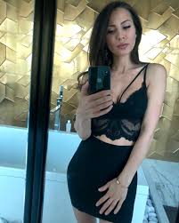 Our biography of andriy yarmolenko tells you facts about his childhood story, early life, parents, family, girlfriend/wife to be, lifestyle, net worth and personal life. Andriy Yarmolenko S Wag Meet Inna The Stunning Missus Of The New West Ham Ace