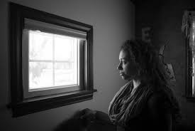 Light shining through window drawing. Use Window Light To Make Great Portraits