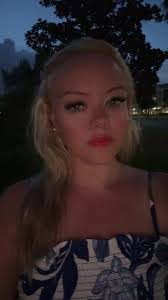 Courtney Testa's Instagram, Twitter & Facebook