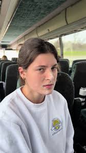 Wait till the end for the side eye. Jess loves her powdered  donuts💛💙#johnabbottcollege #volleyball #donuts #jac