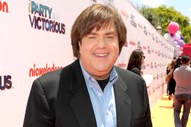 Dan the foot man schneider 06.03.2020 · dan schneider is a tv producer who was responsible for creating nickelodeon shows like the amanda show with amanda bynes, drake & josh, zoey 101, icarly, victorious and it's spin off with ariana grande called sam & cat. Dan Schneider May Have Gotten 7m Payout To Leave Nickelodeon Page Six