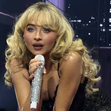 baylee hall (@princess_billy)