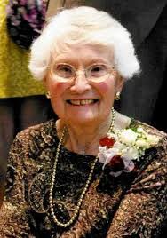 Jeannie Malloy's Instagram, Twitter & Facebook