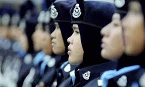Turut hadir dalam majlis tadi adalah pengarah. 70 Polis Wanita Dikesan Hidap Virus Hpv