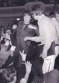 Pin By Mercedes On Jim The Doors Jim Morrison Jim Morrison Jim Morison