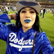 Pin By Raiders 21310 On Dodger Blue Dodgers Girl Dodgers Dodger Blue