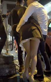 泥酔女性のパンチラパンモロ見放題なエロ画像 - 性癖エロ画像 センギリ