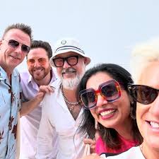A couple of #latergram selfies with some of my favorite people… 📍:  @chefsmakingwaves 📸: @chefanneburrell