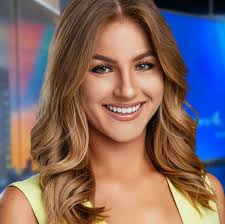 Courtney Allen's Instagram, Twitter & Facebook