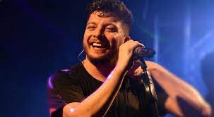 Cuando la gente se levantó y quiso bailar, actuó la policía y les. Damian Cordoba Fue Multado En Cruz Del Eje Por No Cumplir Los Protocolos Difusion Noticias