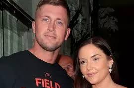 Lewis Hamilton looks dapper as he surrounds himself with gorgeous ladies in  Paris