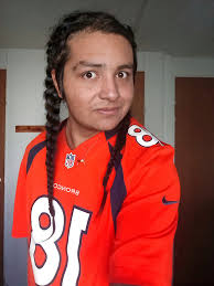 Thank you to our brothers, Los Banditos, for hosting the I-35 Rivalry Rally  at BoomerJacks. From the #1 Fan sign to singing “Happy Birthday” 6 times,  kicking off the season with some