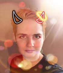 Into the Rain (Daughter of Fire): Smith, Fleur: 9781979552165: Amazon.com:  Books